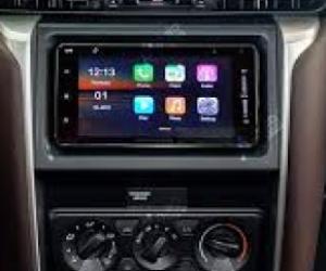 màn hình DVD cho xe Fortuner